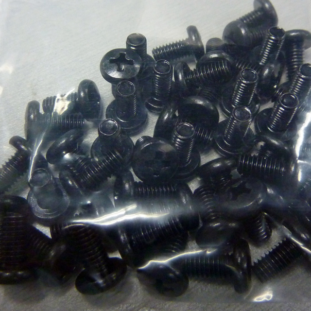 M4x8 Phillips Pan Head Black Steel Machine Screw